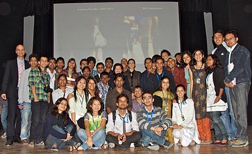 studenti durante la giornata di orientamento in India